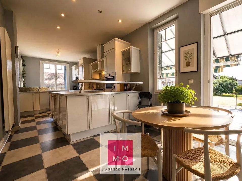 Villa i Tarbes, Hautes-Pyrenees - foto 4