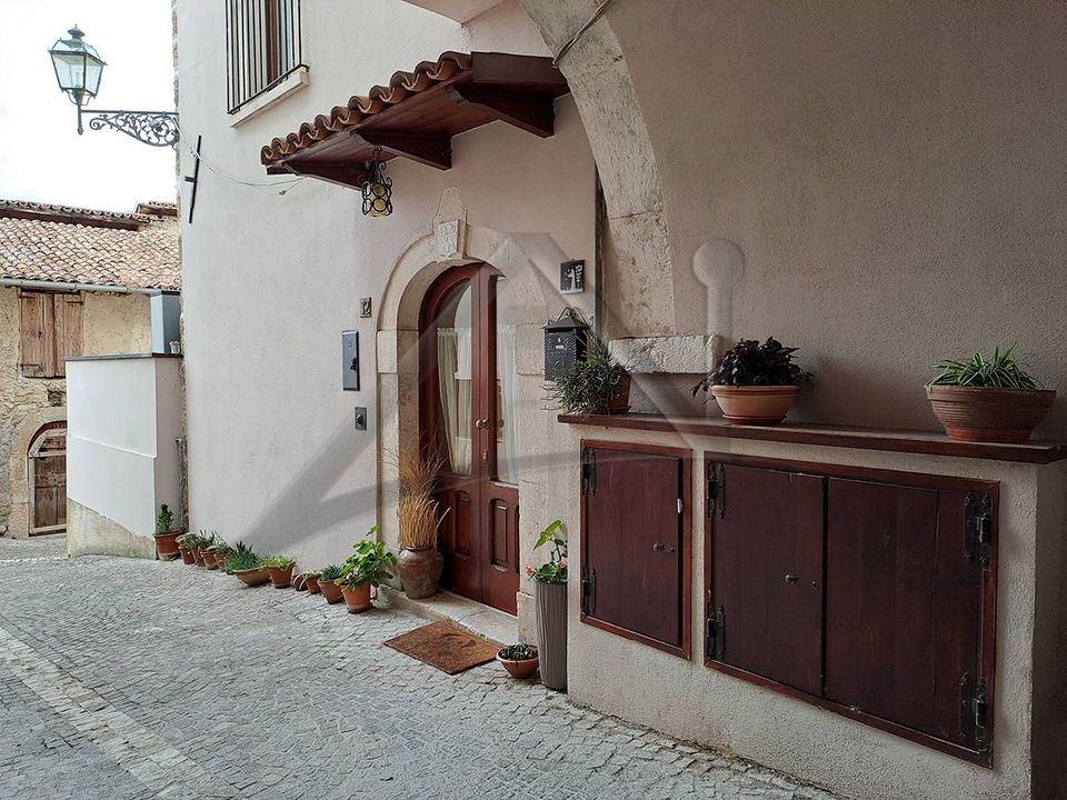 Villa i San Demetrio ne' Vestini, L'Aquila - bilde 1