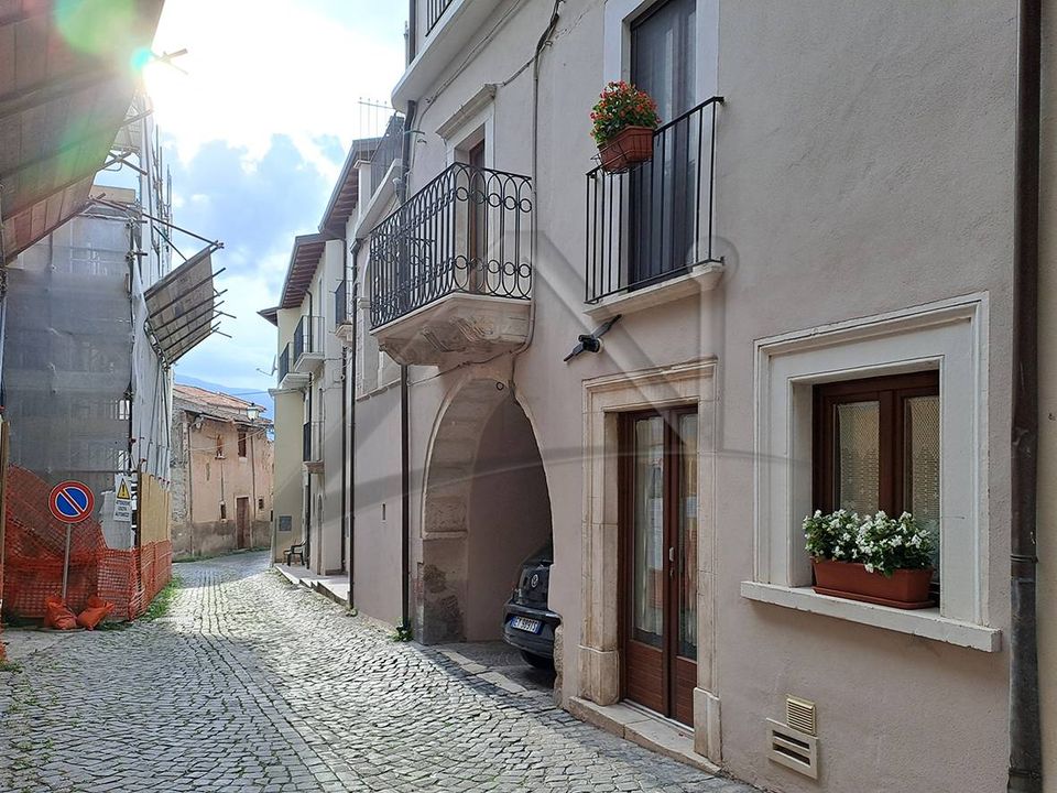 Villa i San Demetrio ne' Vestini, L'Aquila - bilde 2