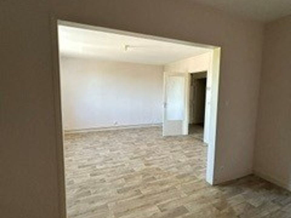 Apartment in Correze, Correze - photo 3