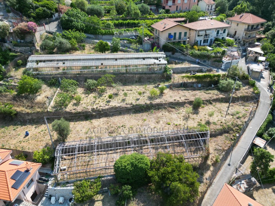 Erhvervsejendom i Ventimiglia, Imperia - foto 1