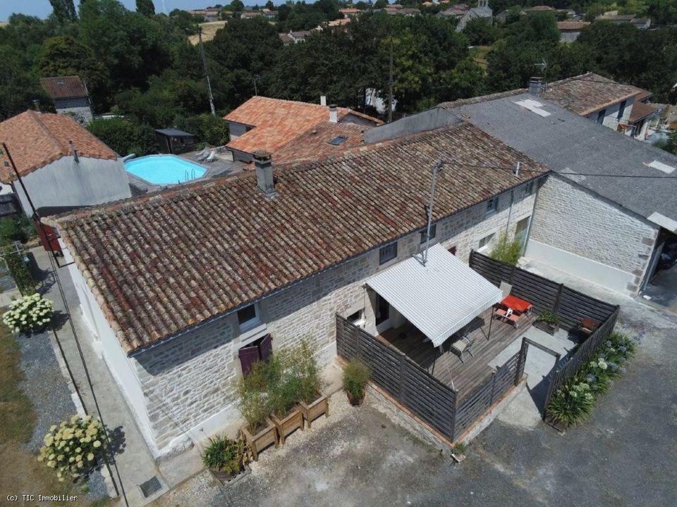 Villa i Villefagnan, Charente - bilde 1