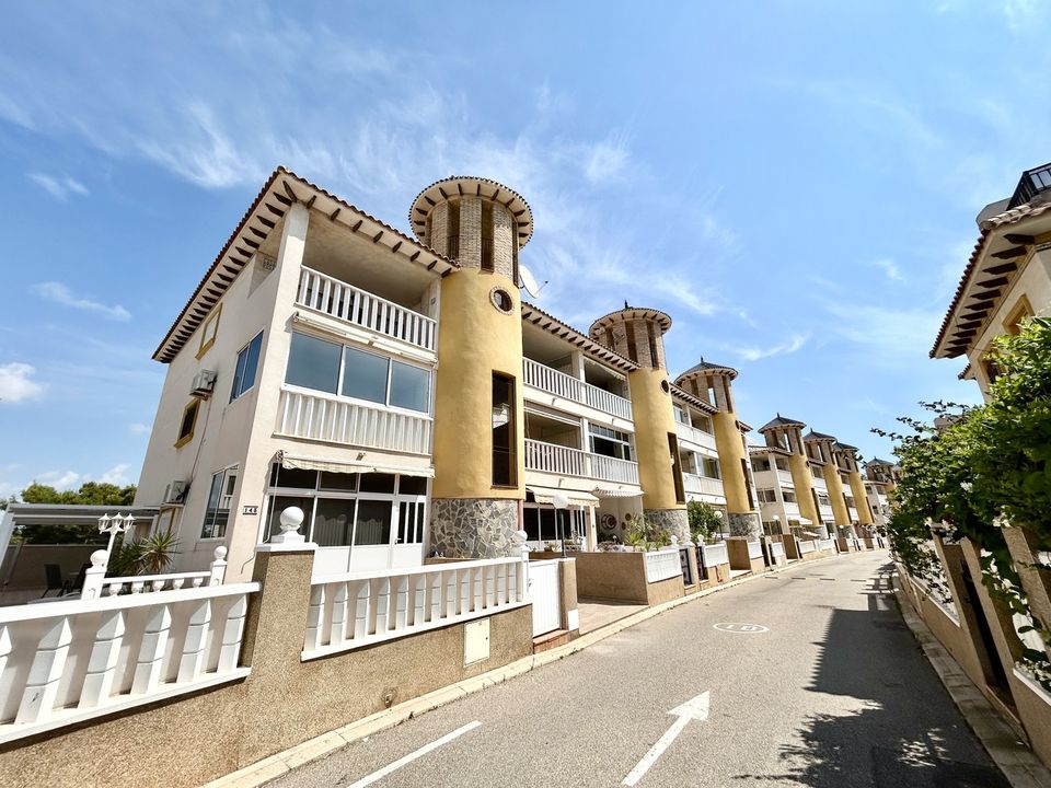 Lejlighed i La Zenia, Alicante - foto 1