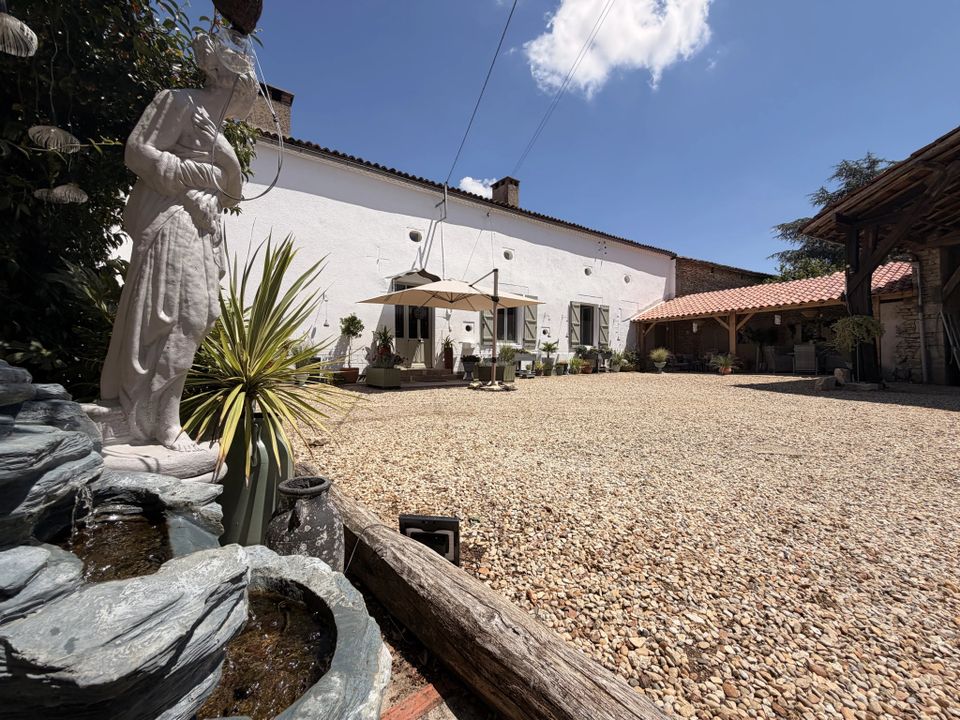 Casa in provincia Voulême, Vienne - foto 1