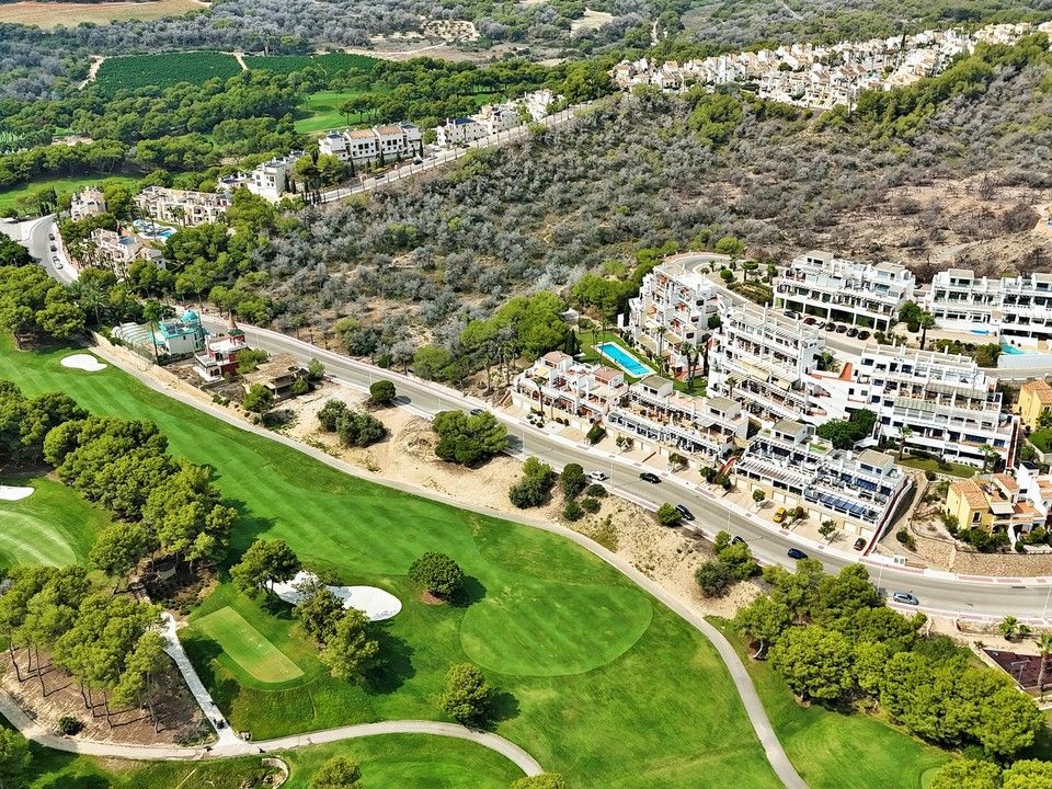Lejlighed i Las Ramblas Golf, Alicante - foto 1