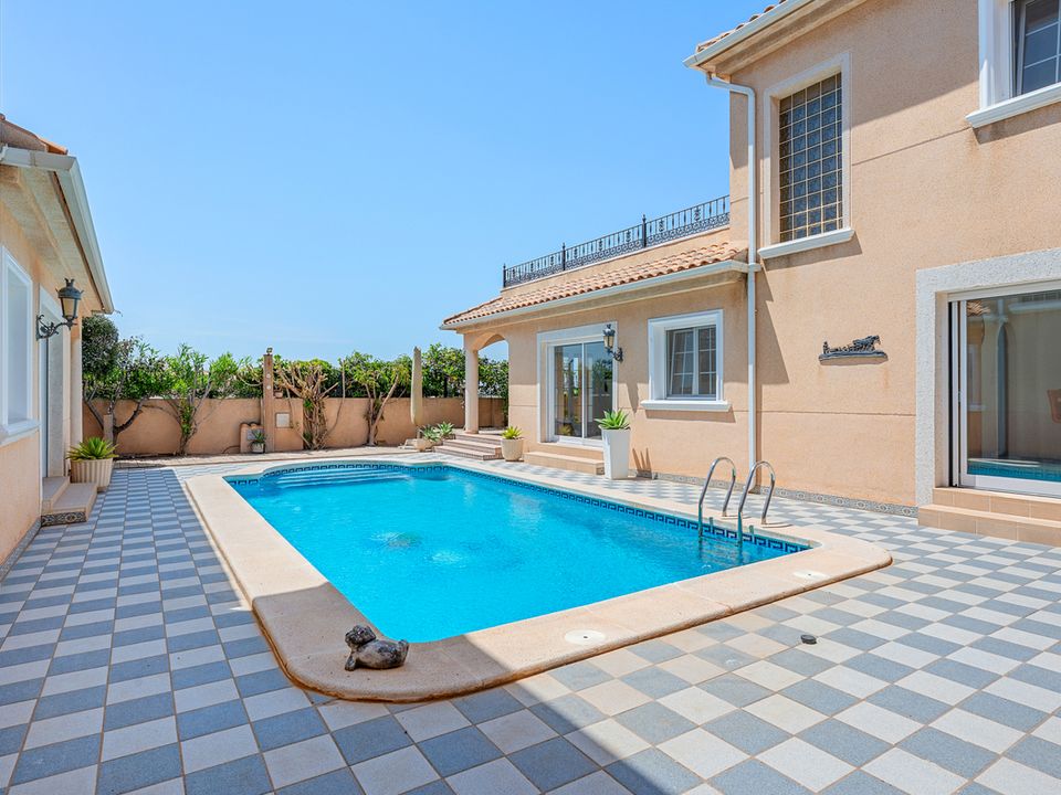 Villa i Torre de la Horadada, Alicante - foto 5