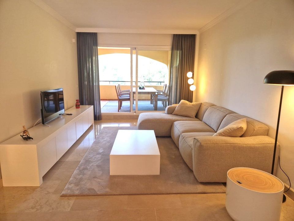 Lejlighed i Elviria, Malaga - foto 1
