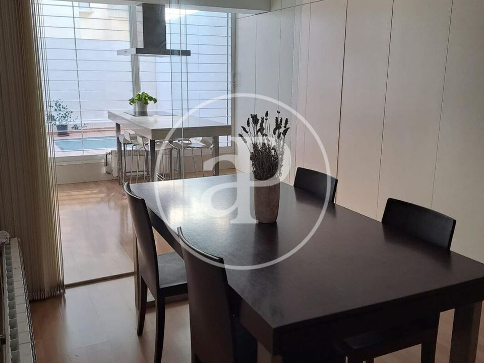 Apartment in Valencia, Valencia - photo 4