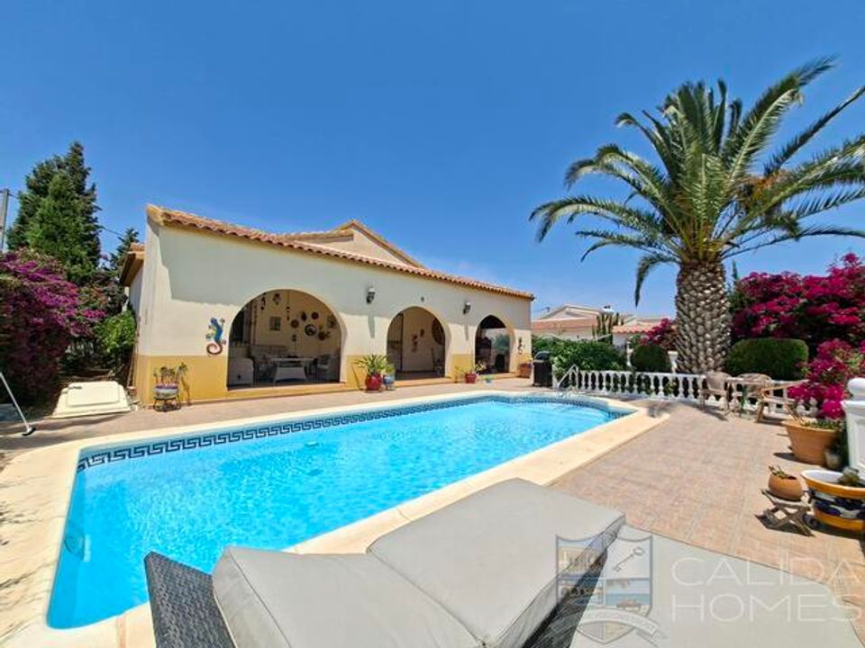 Villa - Arboleas, Almeria - photo 1