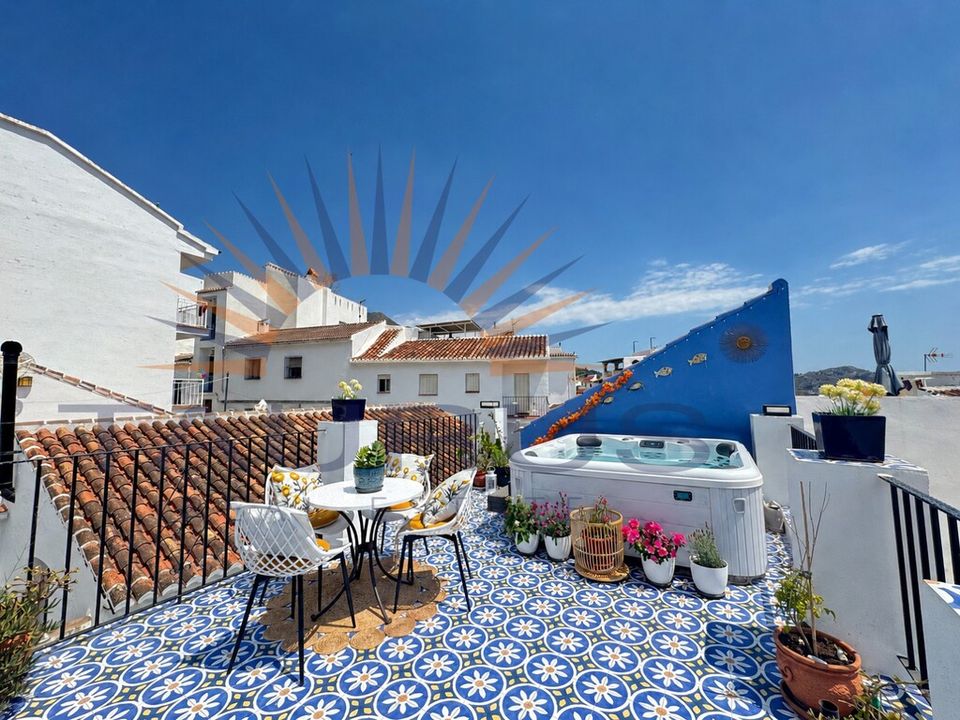 Landsbyhus i Canillas De Albaida, Malaga - foto 1