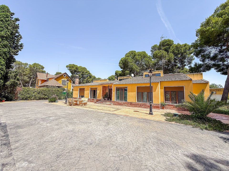 Villa em Yecla, Murcia - foto 4