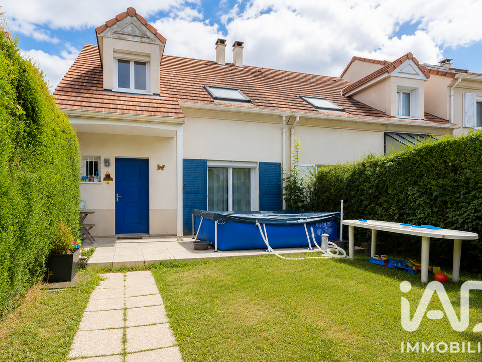 Villa in Méry-sur-Oise, Val-d'Oise - foto 1