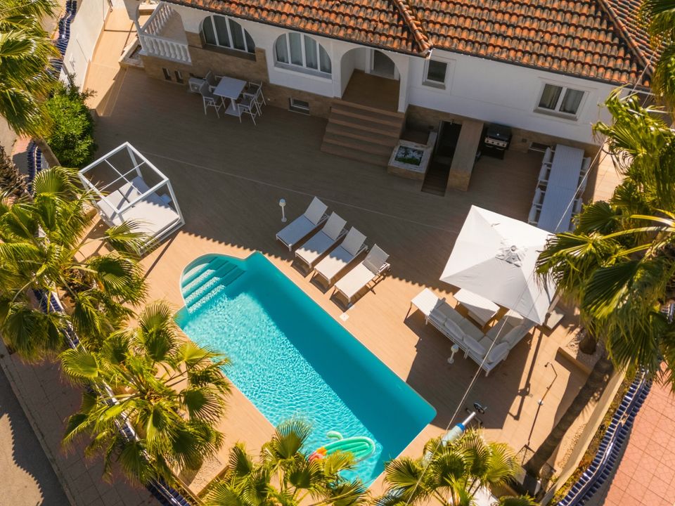 Villa - Ciudad Quesada, Alicante - photo 2