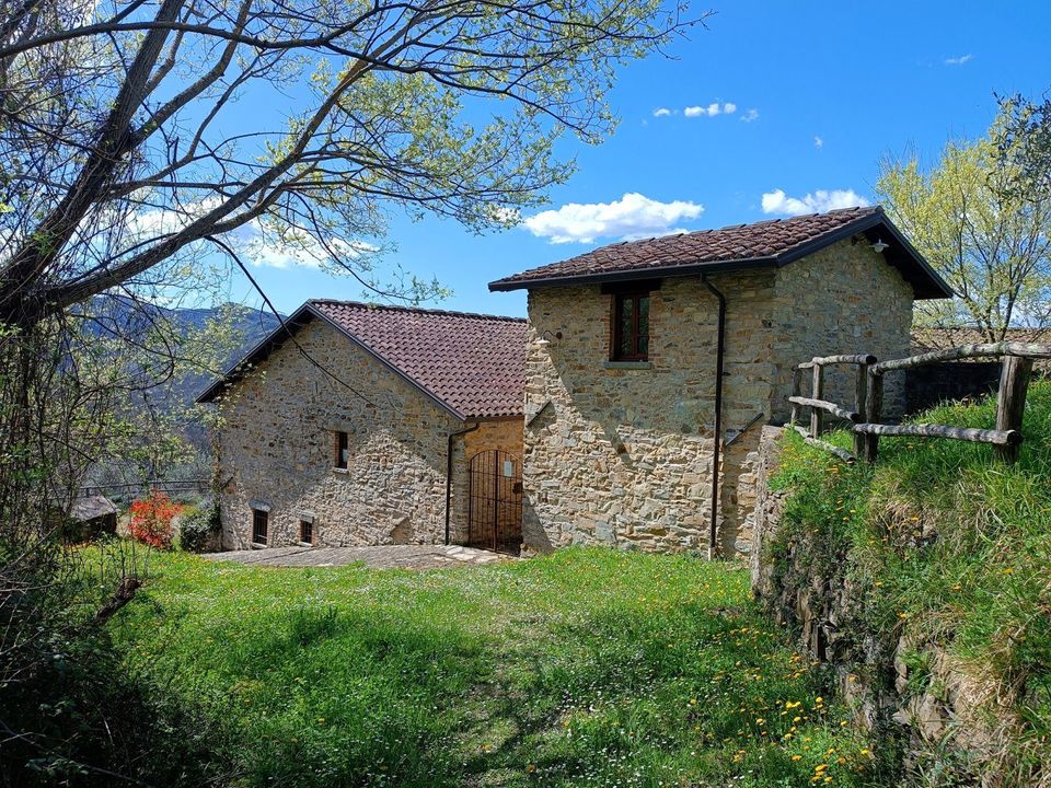 Landejendom i Fivizzano, Massa and Carrara - foto 1