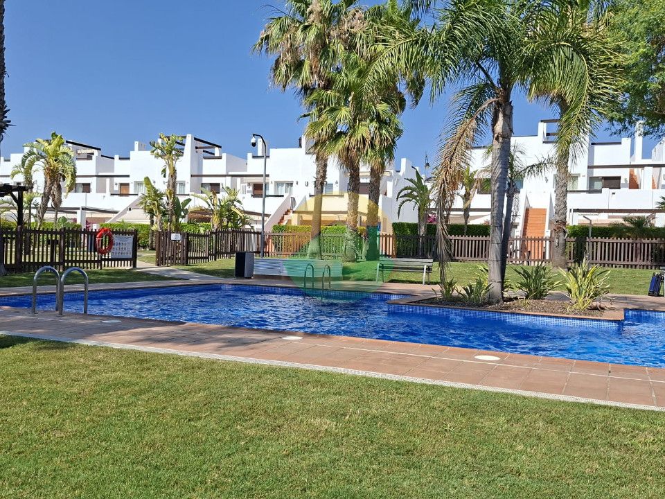 Lejlighed i Condado de Alhama Golf Resort, Murcia - foto 1