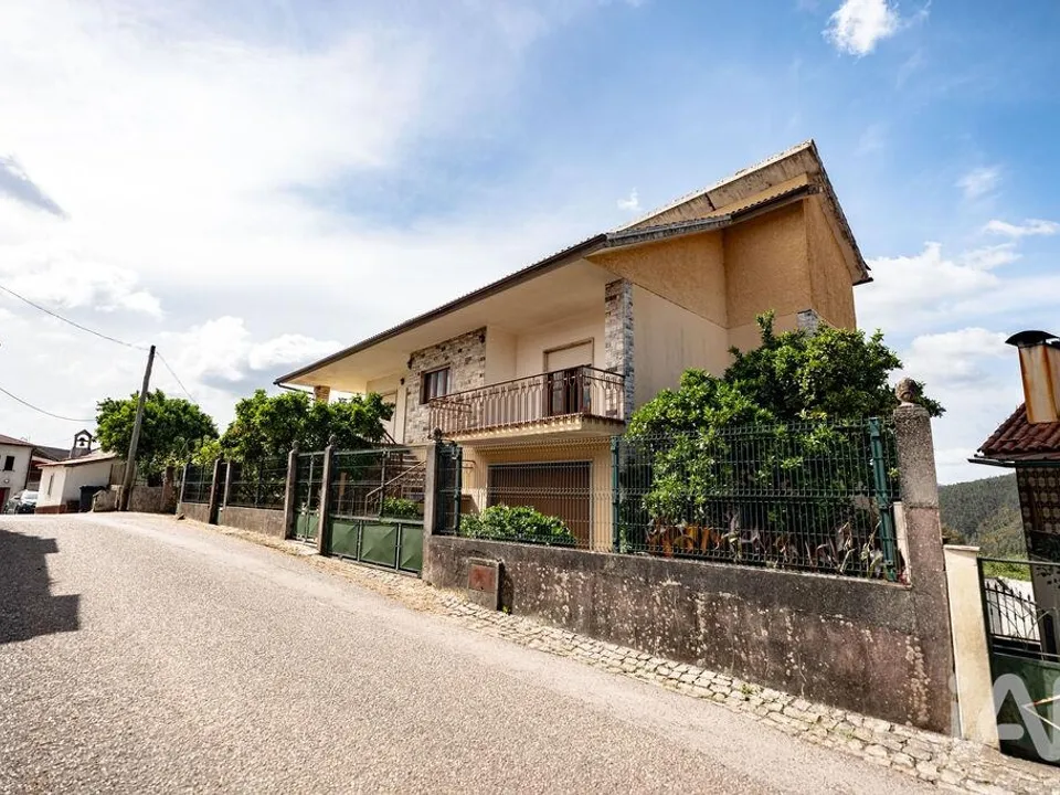 Casa unifamiliar a Alvaiazere, Leiria - foto 2