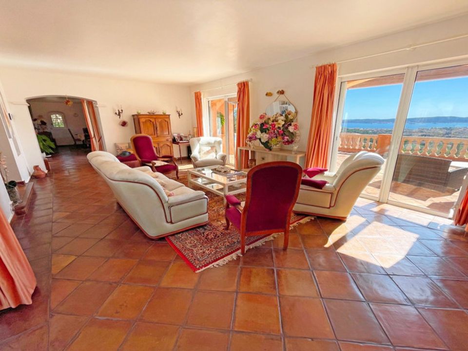 Villa en Sainte-Maxime, Var - foto 2