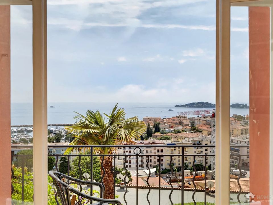 Lejlighed i Beaulieu-sur-Mer, Alpes-Maritimes - foto 3