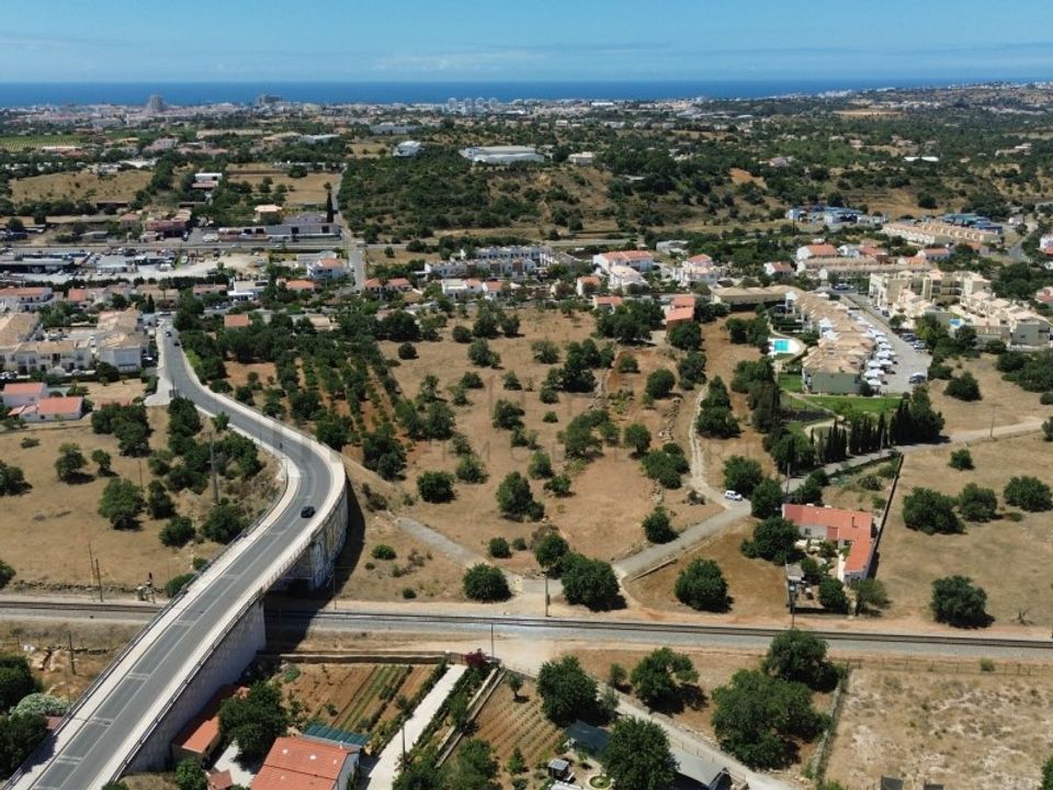 Terreno en Ferreiras, Faro - foto 5