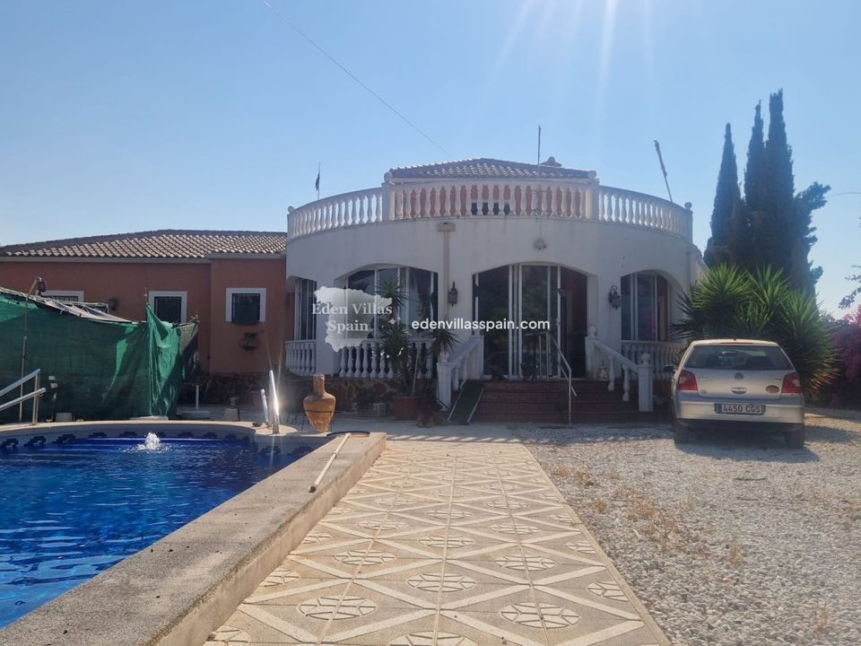 Villa in Catral, Alicante - foto 1