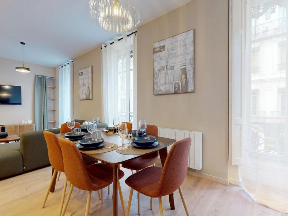 Apartment in Lyon, Rhone - photo 1