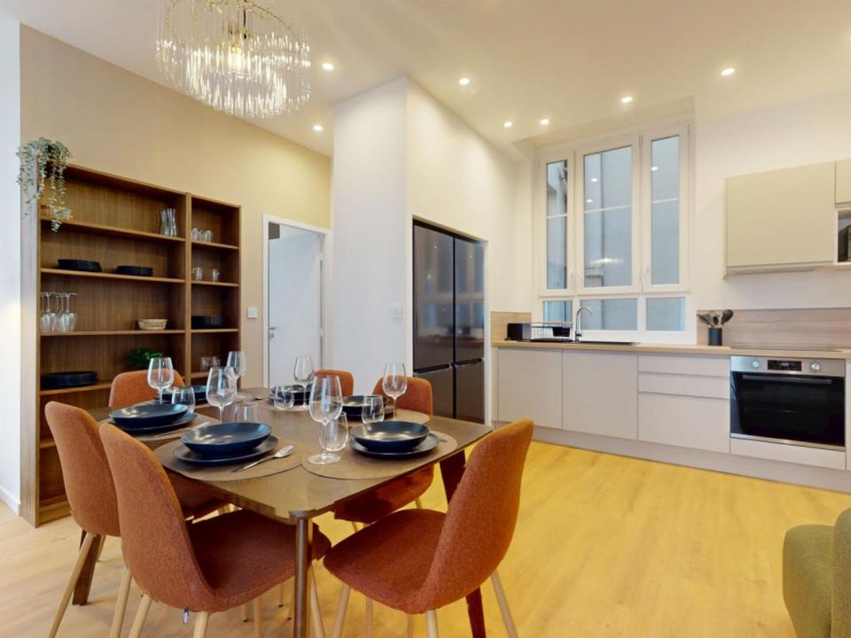 Apartment in Lyon, Rhone - photo 3