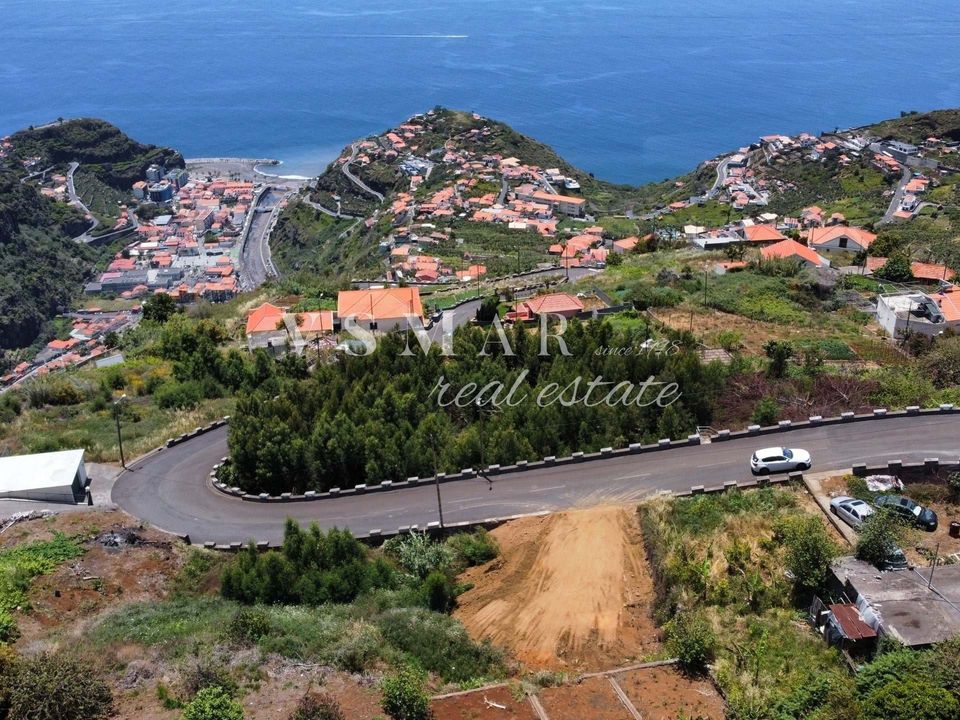 Helårsgrund i Ribeira Brava, Madeira - foto 1