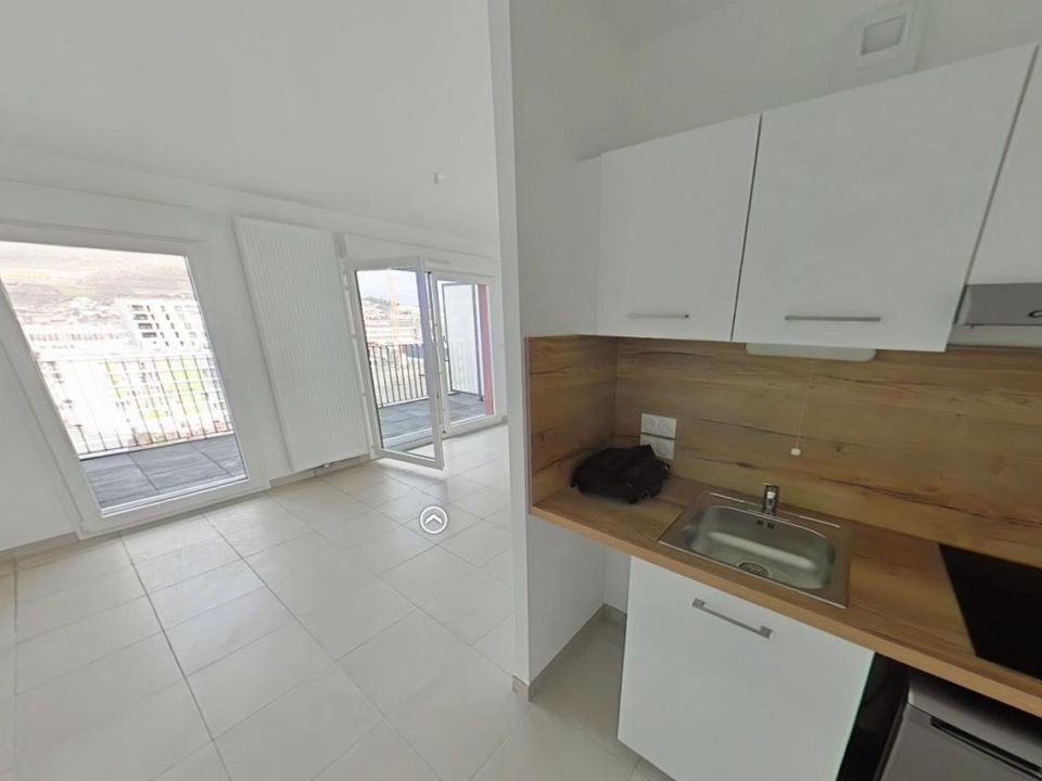 Apartment in Clermont-Ferrand, Puy-de-Dome - photo 1