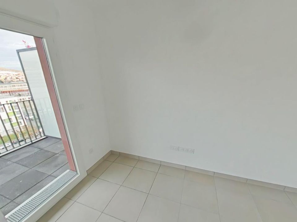 Apartment in Clermont-Ferrand, Puy-de-Dome - photo 2