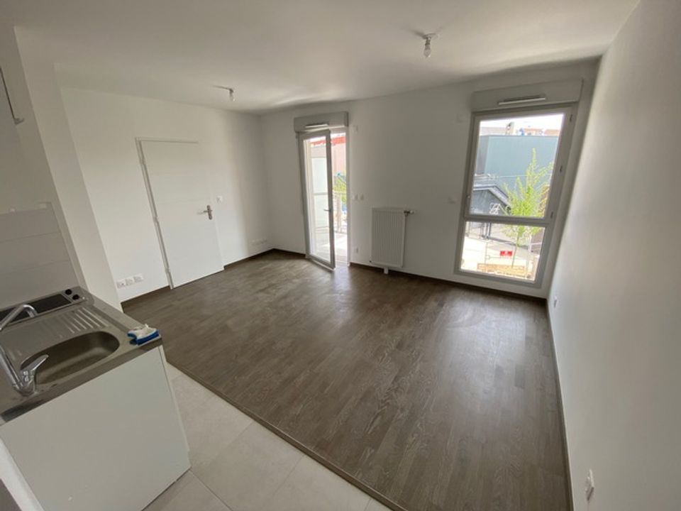 Apartment in Dijon, Cote-d'Or - photo 3