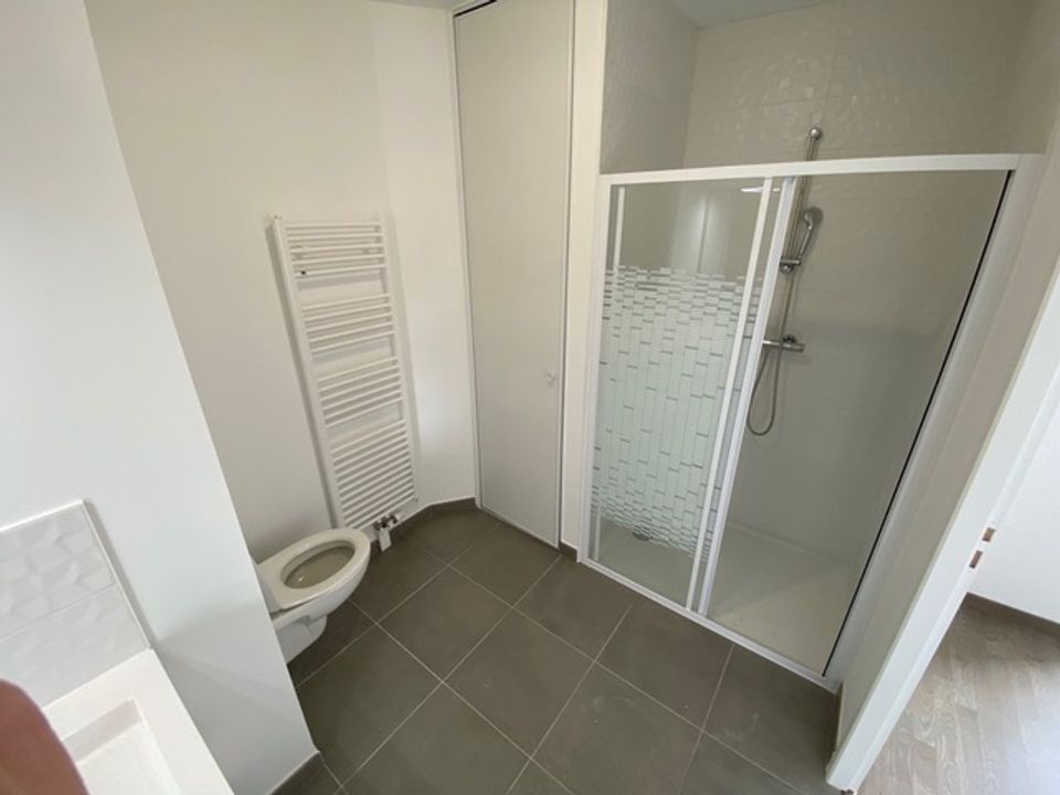Apartment in Dijon, Cote-d'Or - photo 5