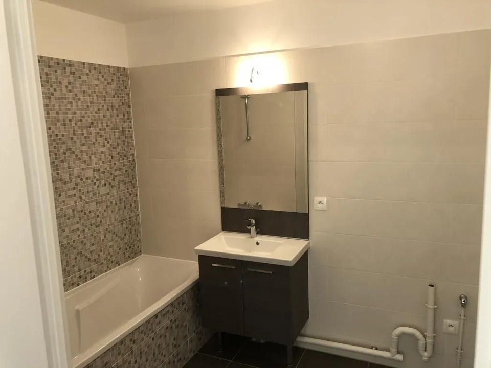 Lejlighed i Le Plessis-Robinson, Hauts-de-Seine - foto 2