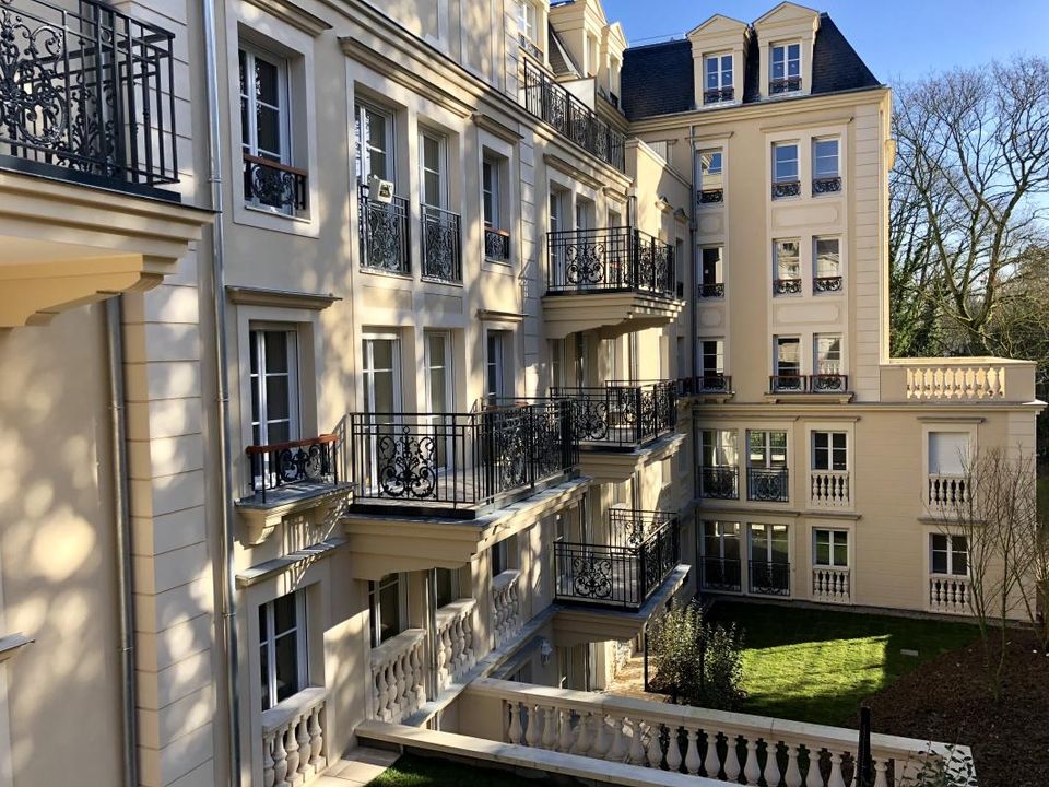 Lejlighed i Le Plessis-Robinson, Hauts-de-Seine - foto 3