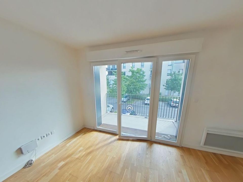 Apartment in Lens, Pas-de-Calais - photo 1