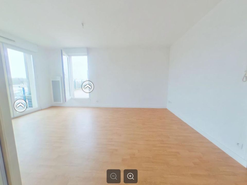 Apartment in Poitiers, Vienne - photo 1