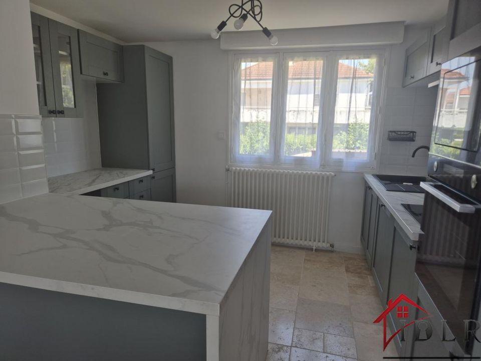 Bungalow en Saint-Dizier, Haute-Marne - foto 2