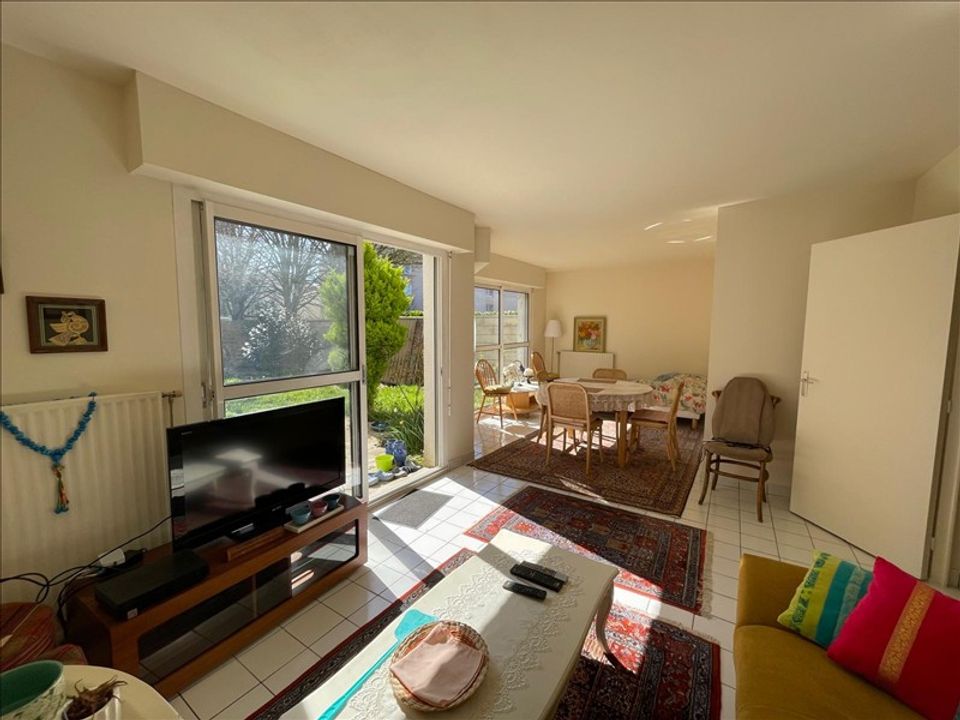 Villa in Cergy, Val-d'Oise - photo 2