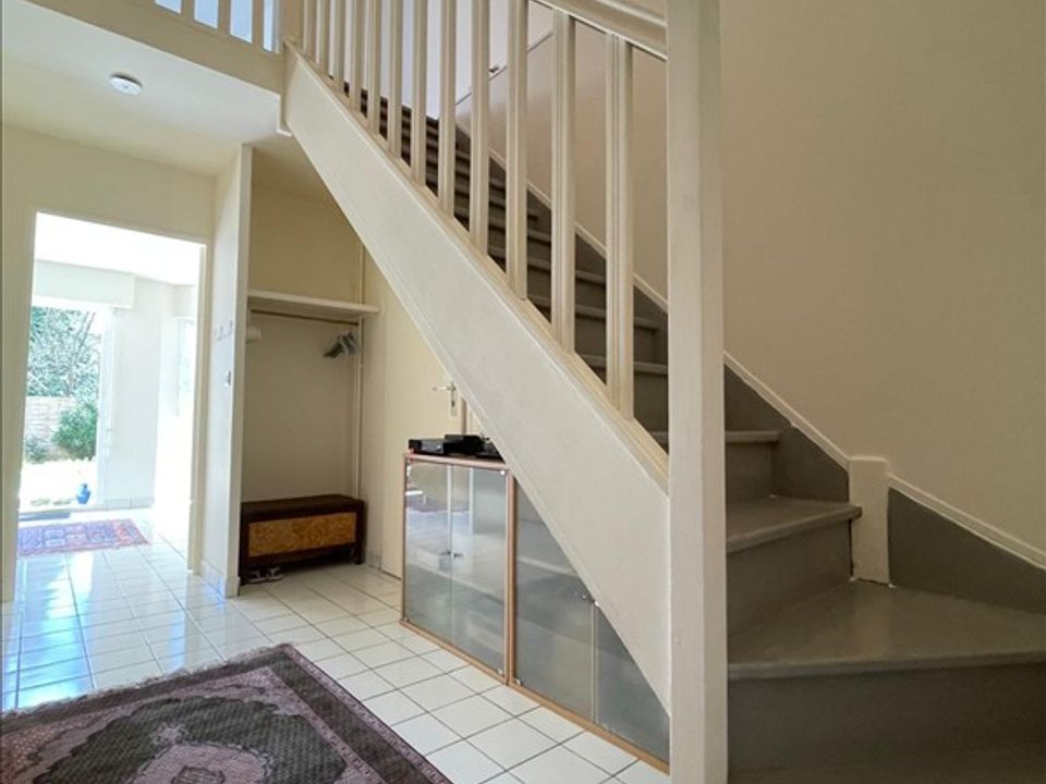 Villa in Cergy, Val-d'Oise - photo 4