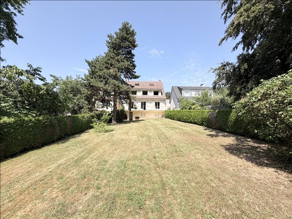 Villa i Verrieres-le-buisson, Essonne - foto 1
