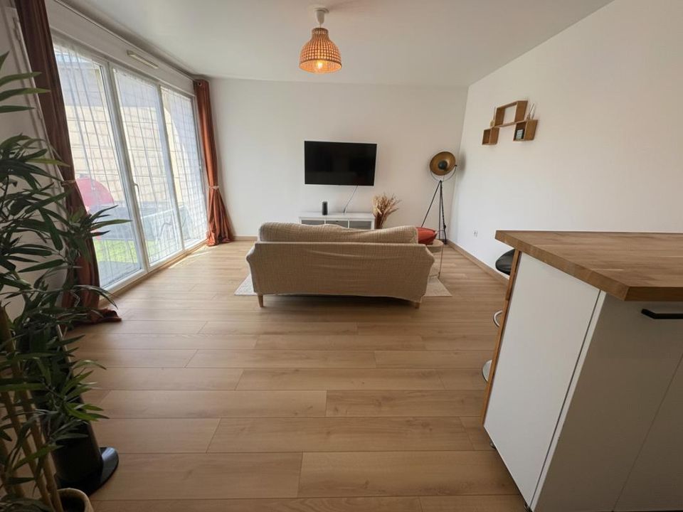Lejlighed i Neuilly-sur-Marne, Seine-Saint-Denis - foto 2