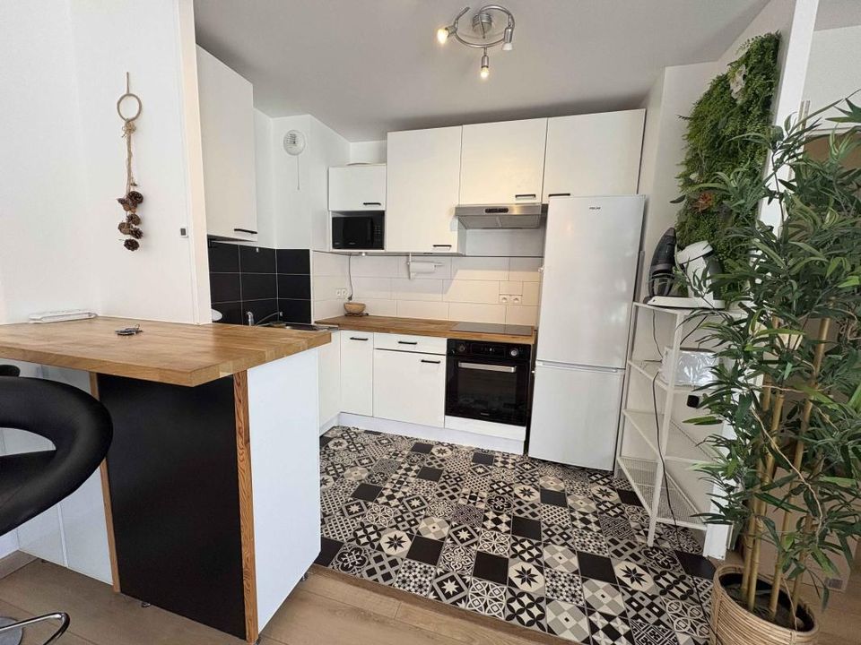 Lejlighed i Neuilly-sur-Marne, Seine-Saint-Denis - foto 3
