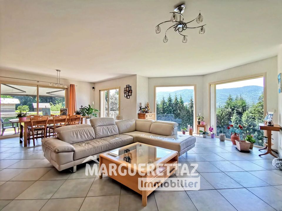 Villa in St.-André-de-Boëge, Haute-Savoie - foto 4