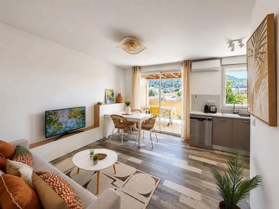 Apartamento en Hyeres, Var - foto 2