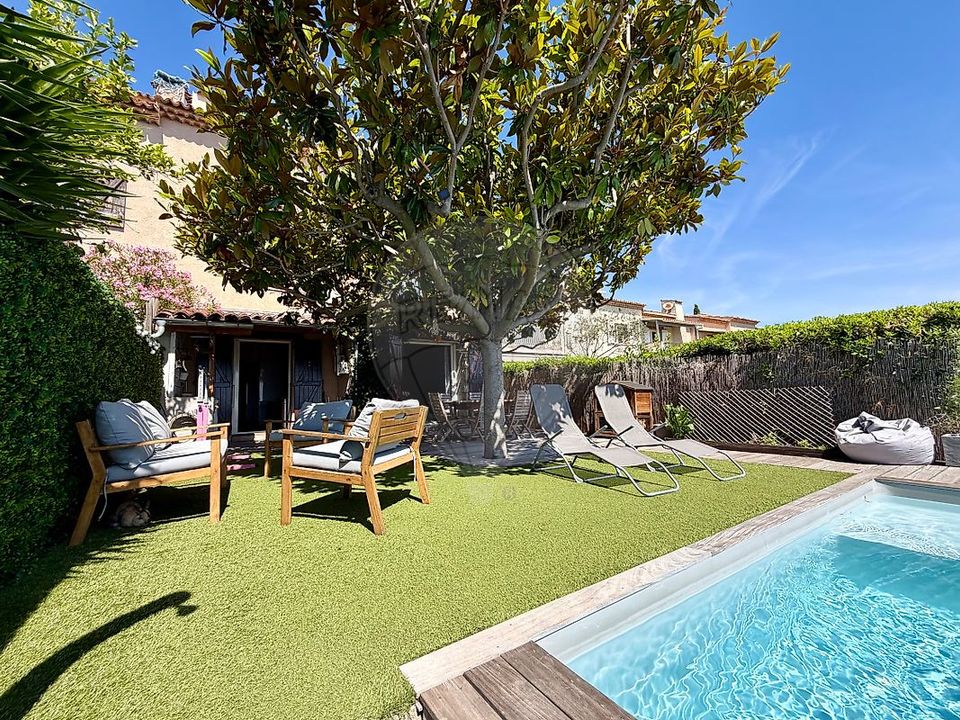 Villa i Saint-Laurent-du-Var, Alpes-Maritimes - foto 5
