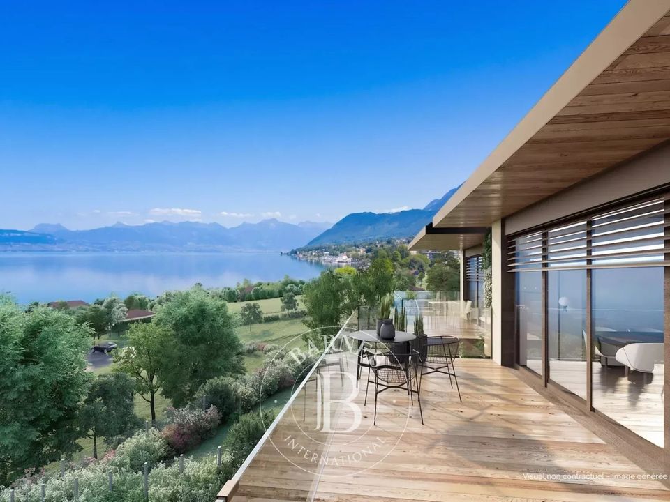 Villa a Evian-les-Bains, Haute-Savoie - foto 1