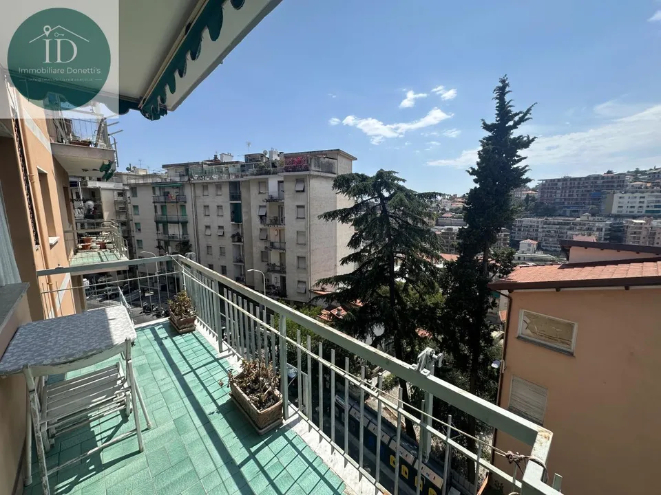Lejlighed i Sanremo, Imperia - foto 1
