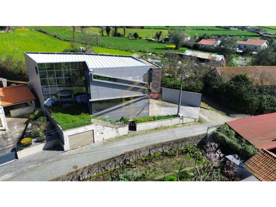 L'establiment comercial a Remelhe, Braga - foto 3