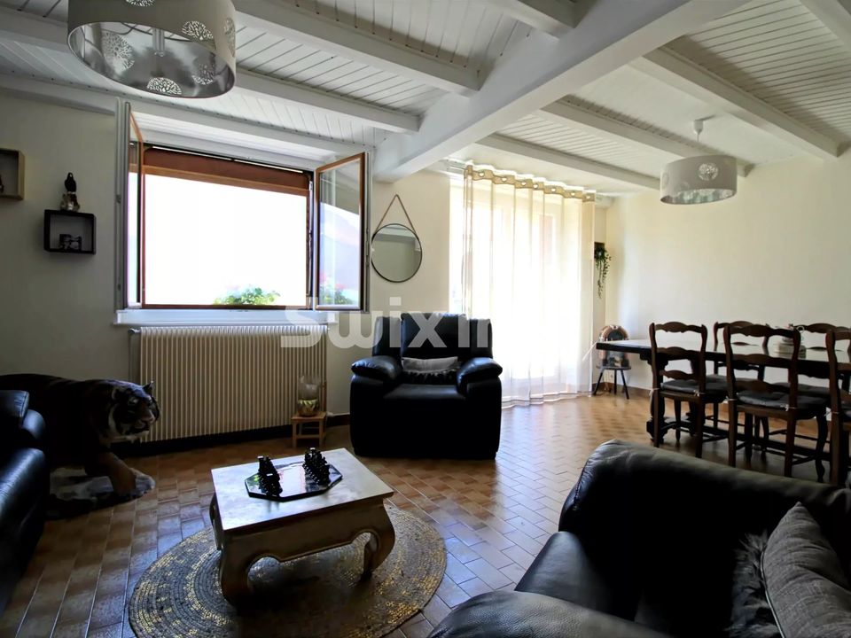Villa i Vulvoz, Jura - bilde 2