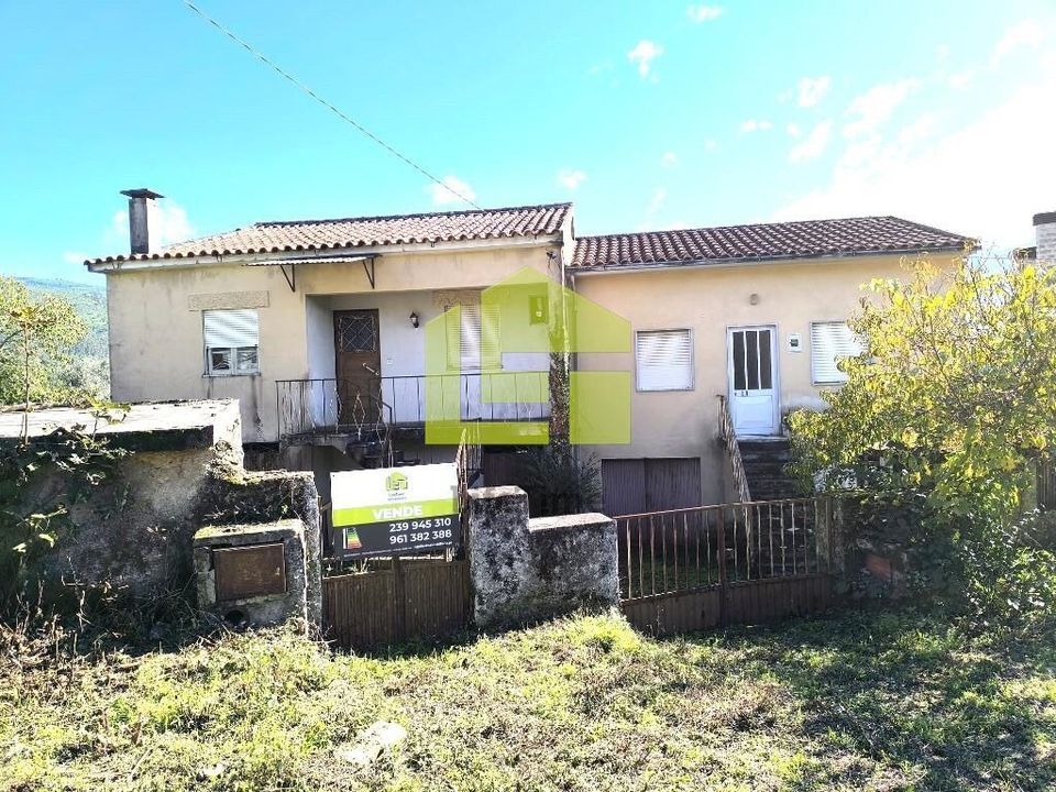 Stadthaus in Lousa, Coimbra - Foto 1