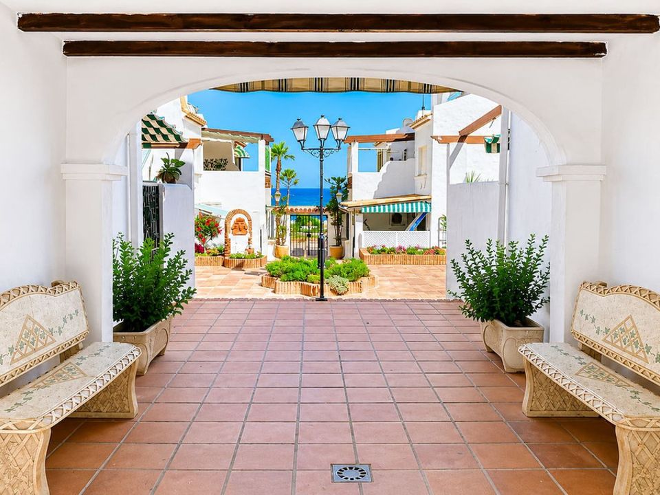 Apartament a La Duquesa, Malaga - foto 1